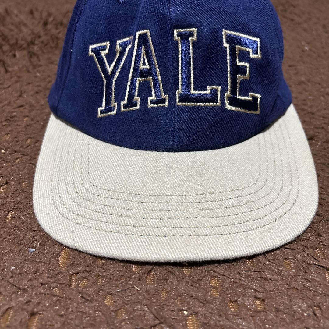 YALE(new haven ct) ツートンカラーベースボールキャップ