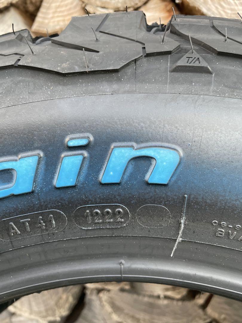 BFGoodrich All-Terrain 225/70R16 新品　1本