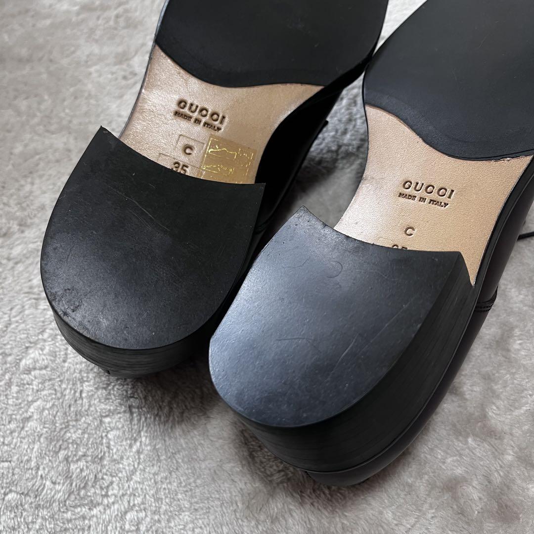 オールドGUCCI　スクエアトゥ グッチロゴメダリオン レザーシューズ ブラウン GUCCI - グッチ GUCCI ローファー 革靴 靴 シューズ レザー
