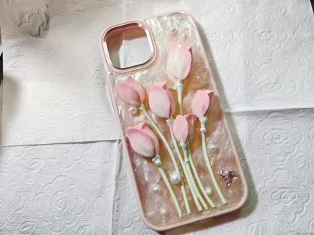 ピンクの花装飾 iPhoneケース