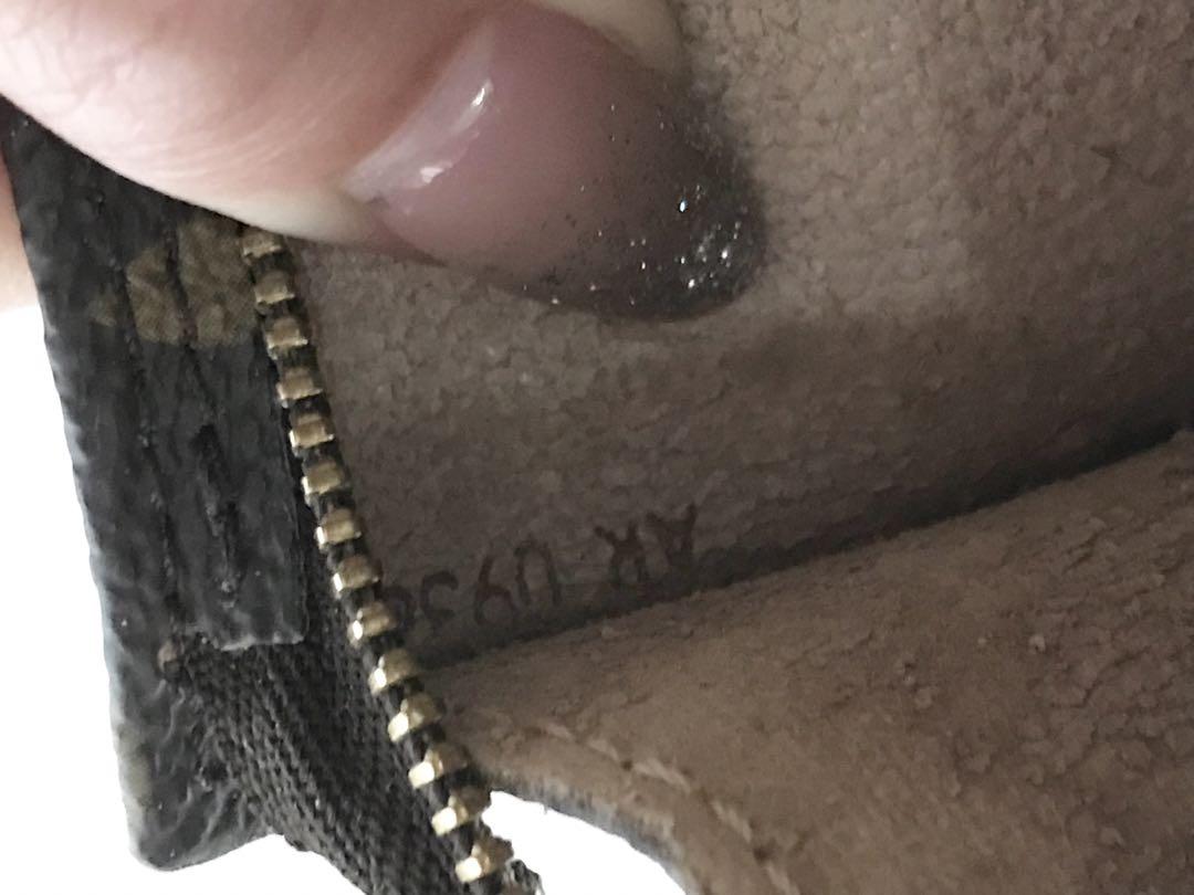 Louis vuitton ルイヴィトン　ポーチ　モノグラム