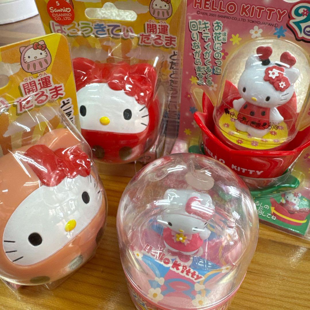 ハローキティ　お菓子入りおもちゃ４点セット