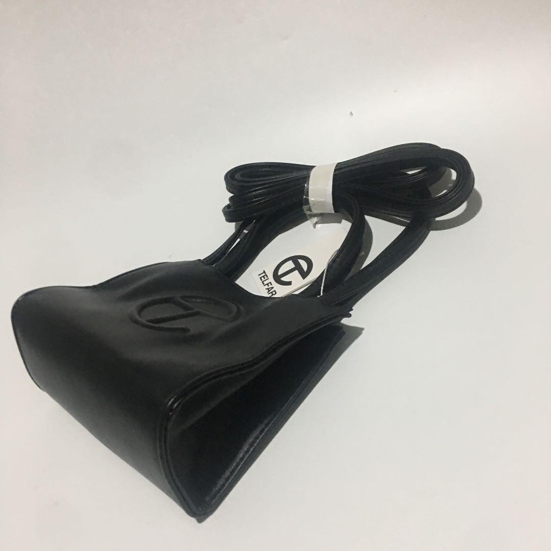 値段が激安 新品 未使用 Telfar 小さいサイズのショッピングバッグ