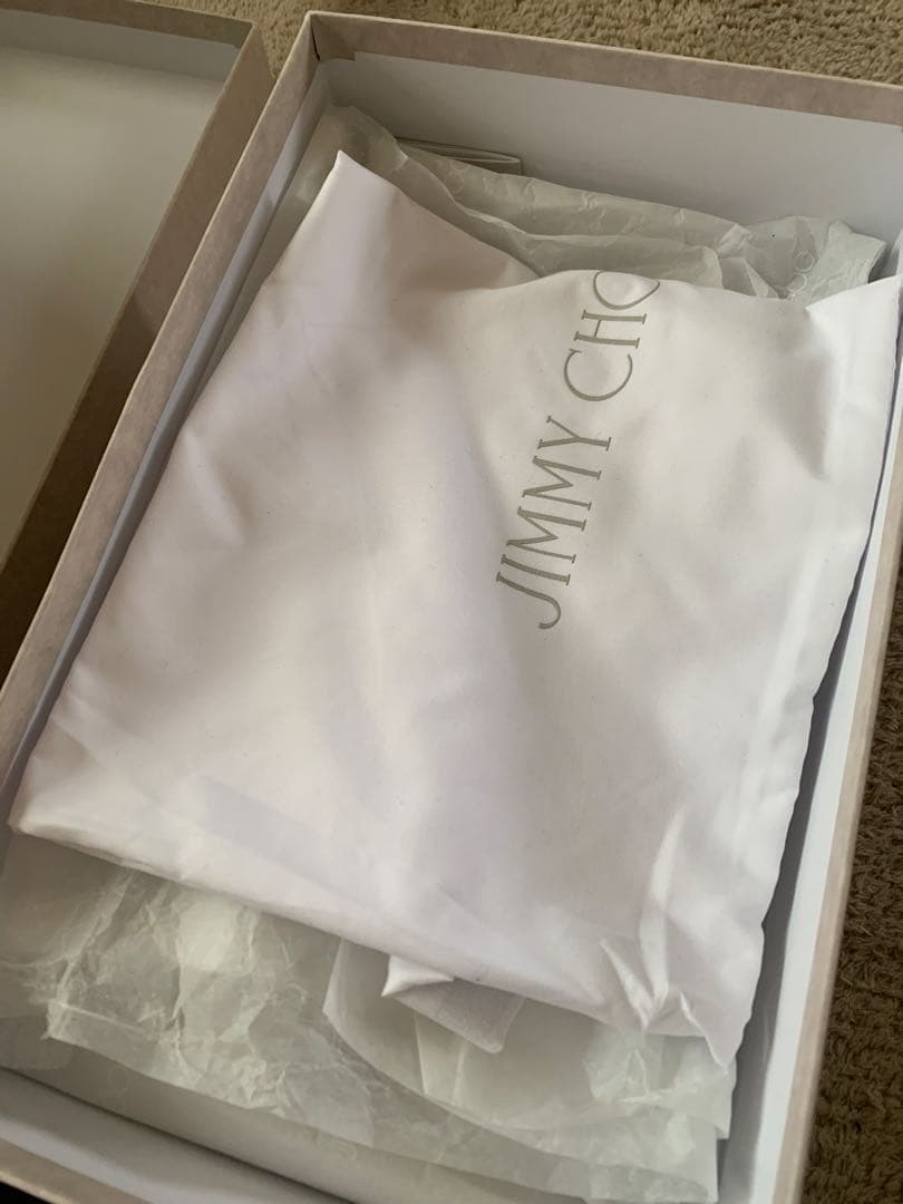 お値下げ【未使用】JIMMY CHOO Latte パール付きサンダル