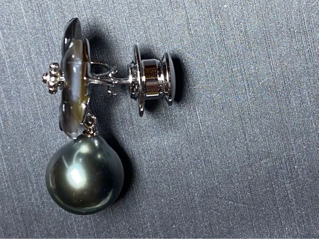 黒蝶貝と黒真珠のピンブローチ