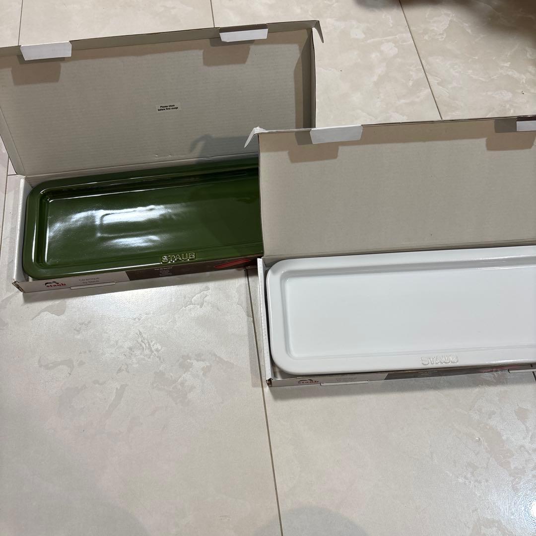 staub ストウブ トレー 長皿 白 緑 2枚セットStaub