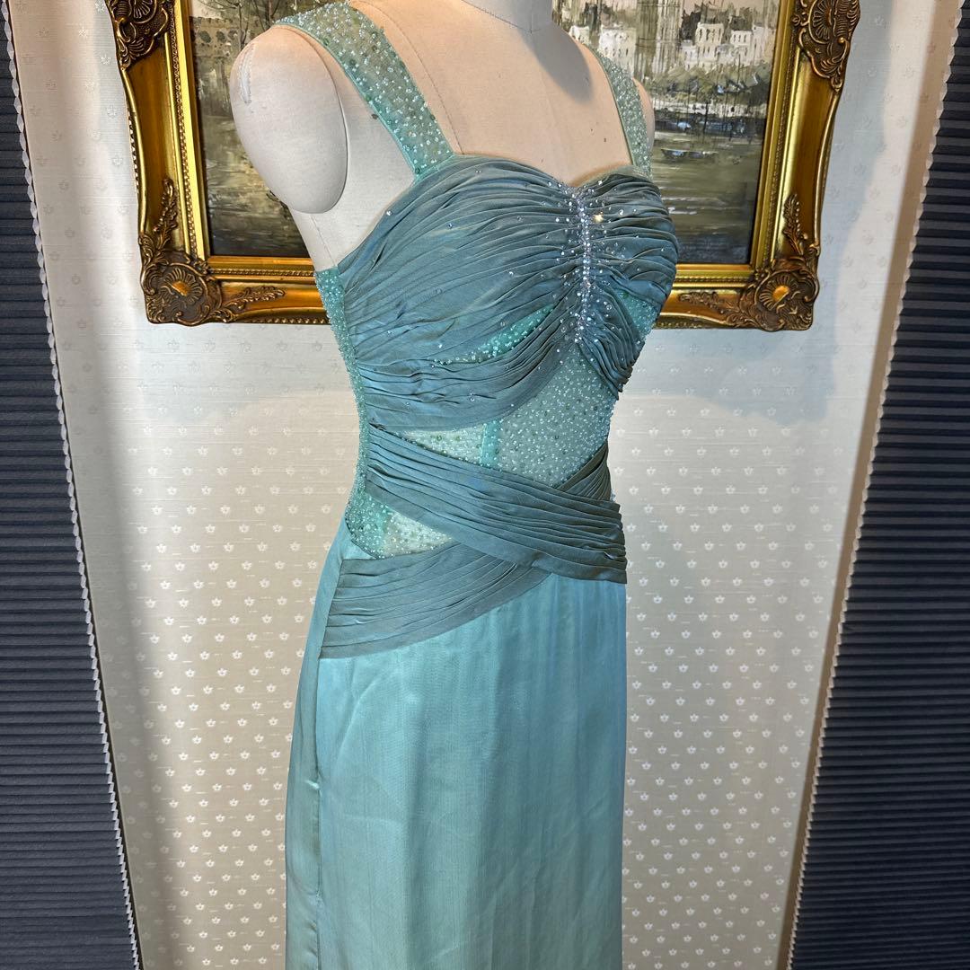 グリーン ビーズ装飾 スリーブレスドレス