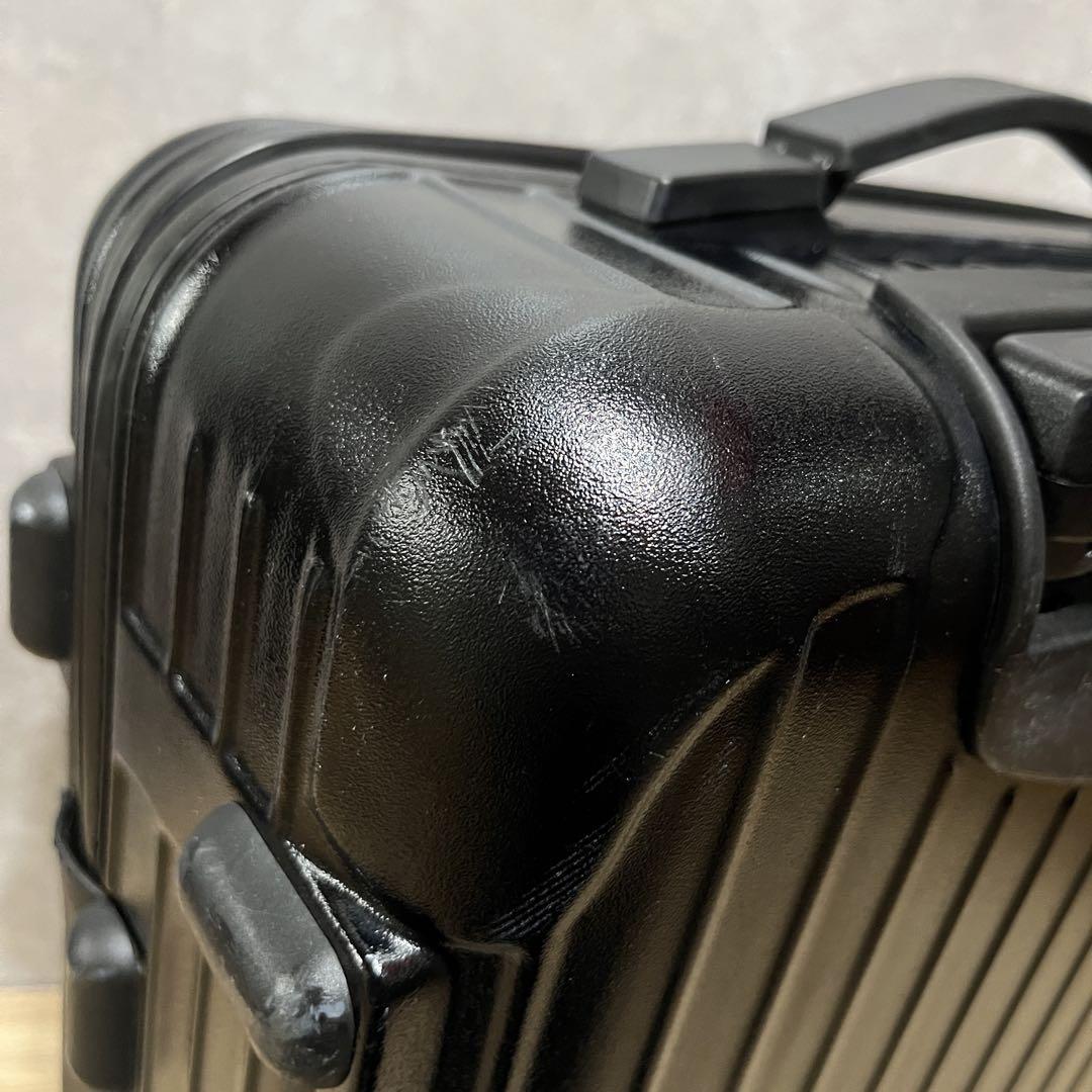 RIMOWA サルサ 機内持ち込みサイズ 32 33 35L 2輪