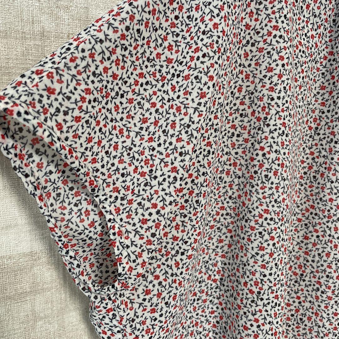 日本製【MANON】小花柄半袖ブラウス　バンドカラーブラウス　SIZE0 日本製【MANON】小花柄半袖ブラウス バンドカラーブラウス SIZE0