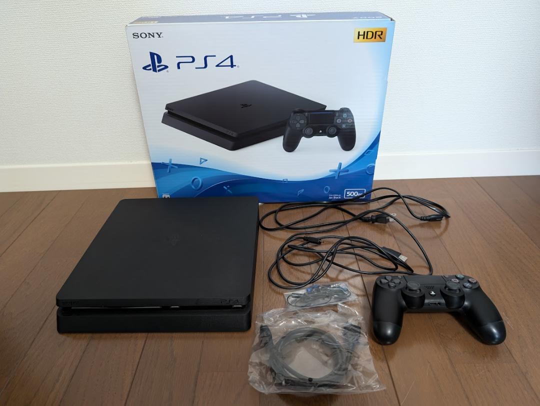 PlayStation4 CUH-2200A B01【動確・初期化済】