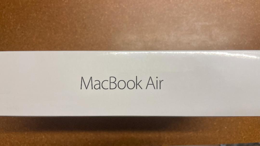 希少品 新品未開封 MacBookAir 11.6 4GB 128GB JPN