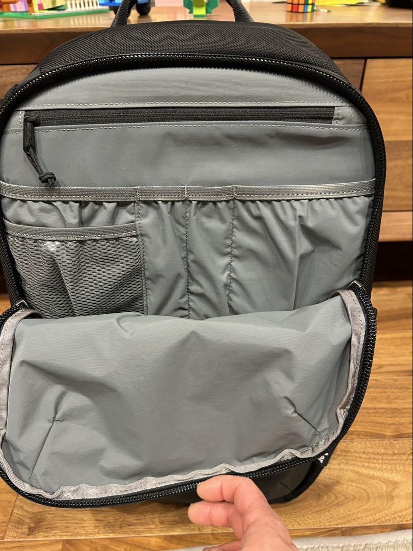 Slim Pack - Black — Aer | Modern gym bags, travel backpacks
