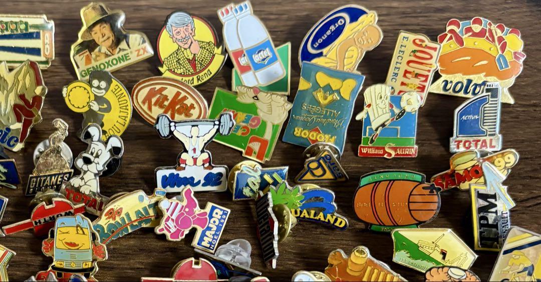 222【お得な100個まとめ売り!】フランスヴィンテージ ピンバッジ