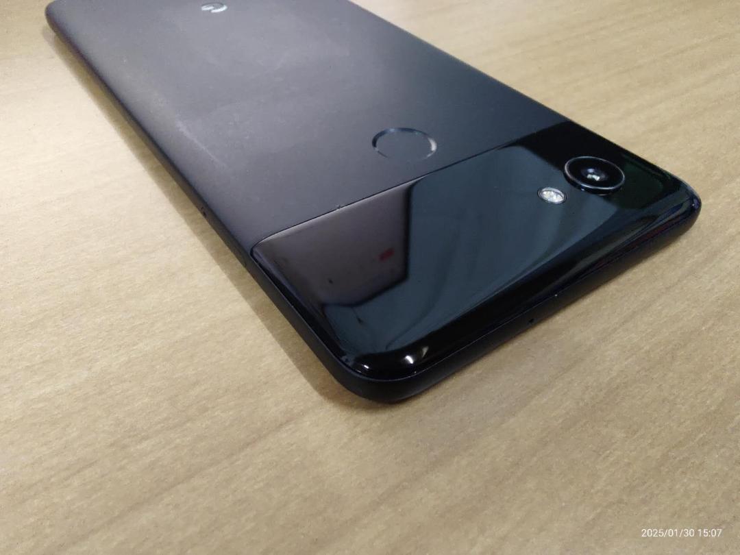 013000E Google Pixel 2XL 64GB SIMフリー