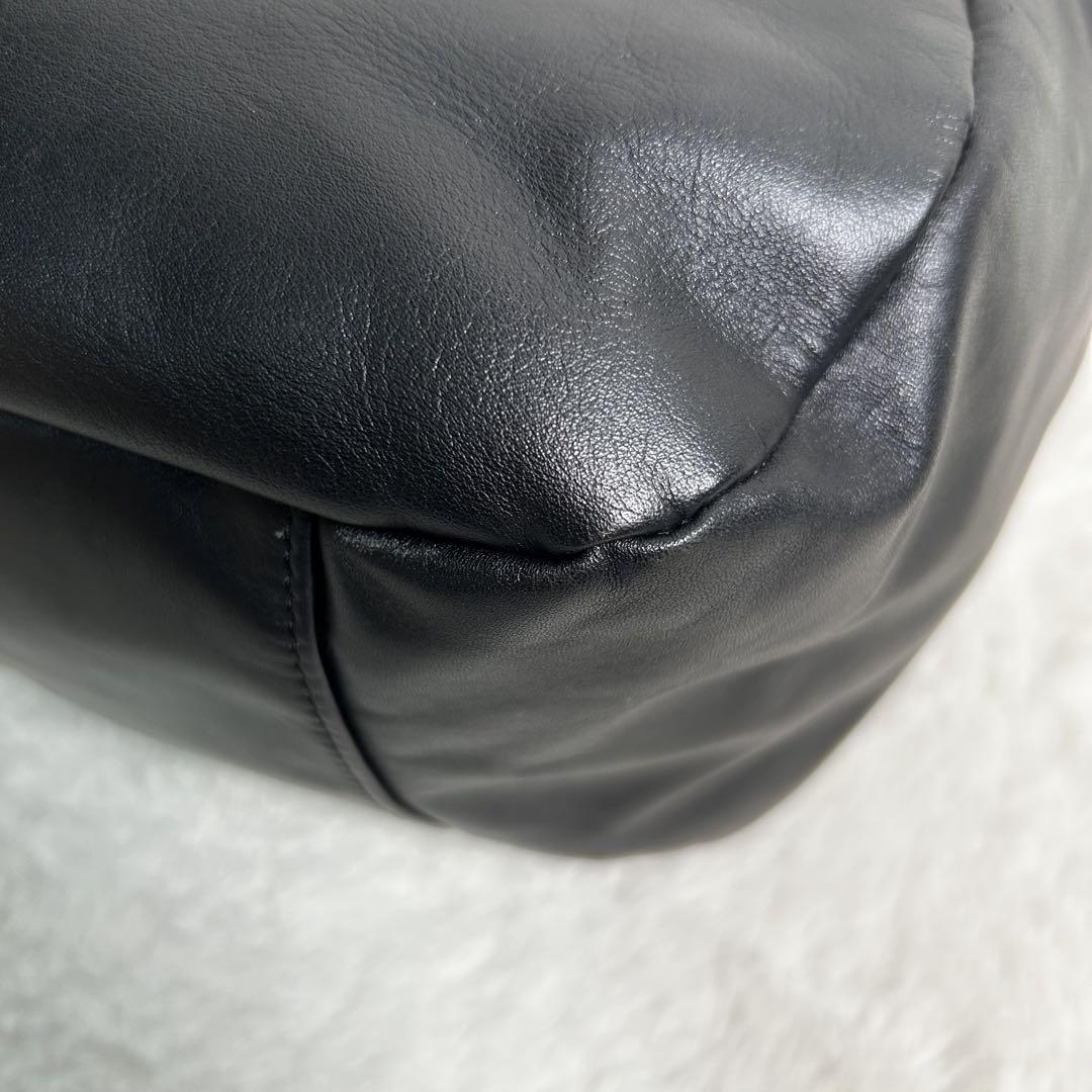 美品 agnes b. 牛革 トートバッグ 肩掛け 舟形 ブラック - メルカリ