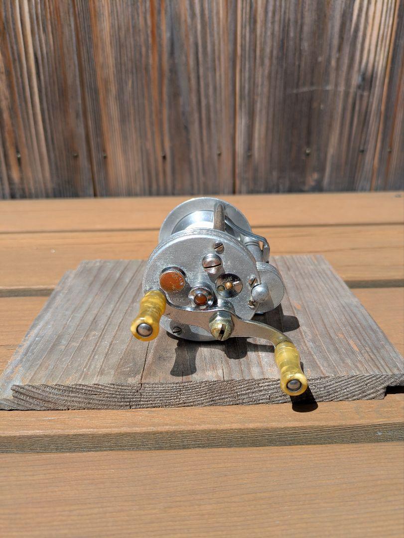 PFLUEGER NOBBY 1963　ブルーガー　ノビー　1963