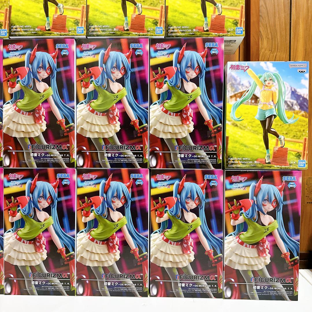 【新品 未開封】初音ミク HATSUNE MIKU ホリデー 計22体セット