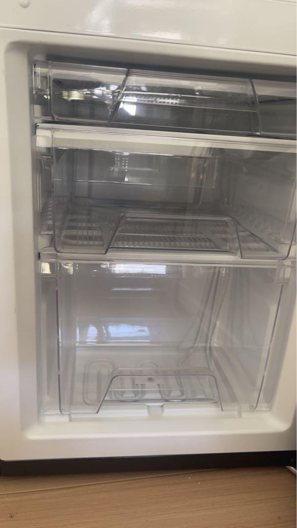 冷蔵庫(142L)