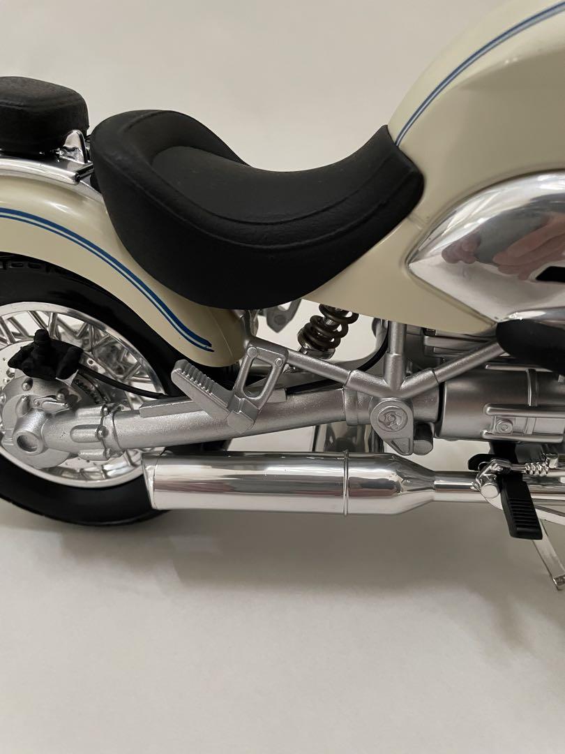 オートバイ・バイク RoadRider BMW R1200C NewRay 1/6