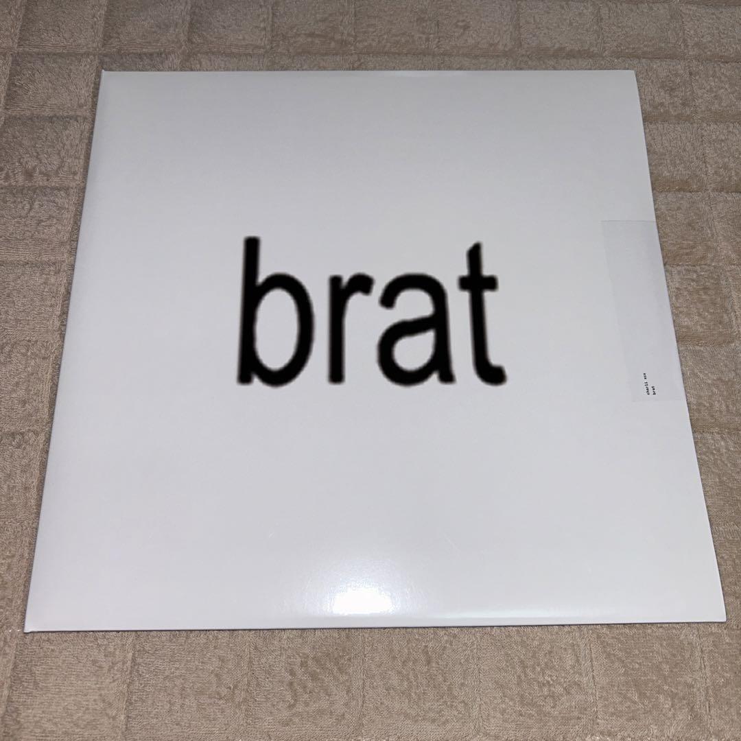 CHARLI XCX 限定3,000枚ナンバー入り LPレコード BRAT - メルカリ