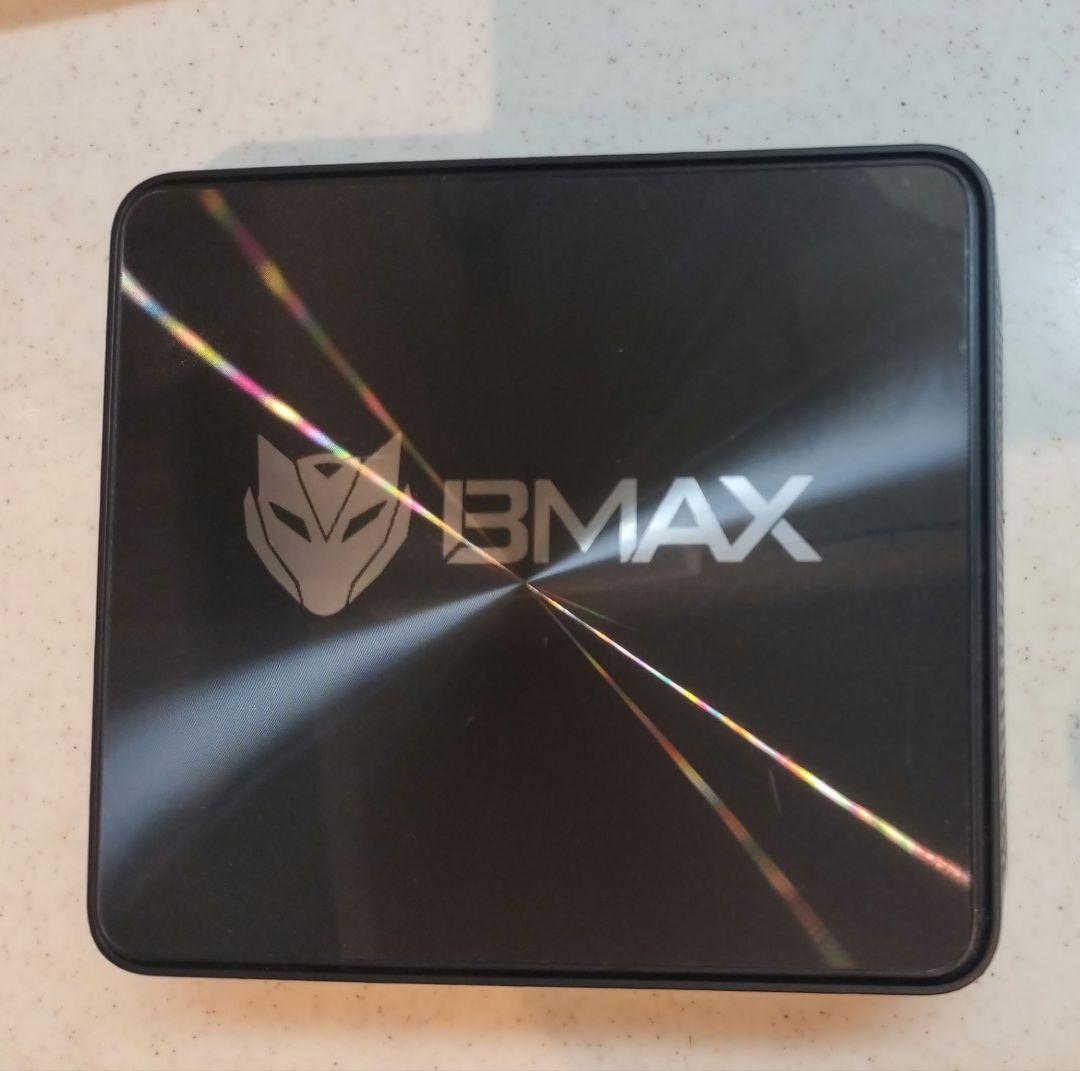 BMAX AMD Ryzen 7 5825U 16GB NVMe 512GB