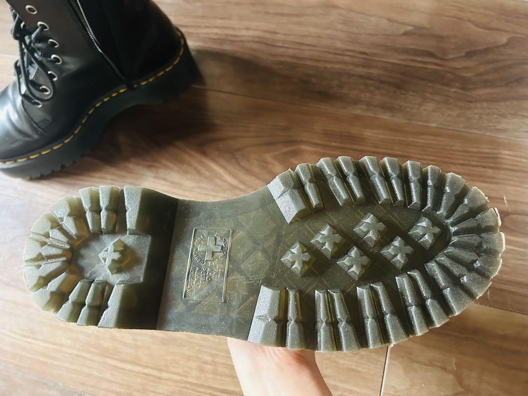 Dr. Martens Jadon ブラック 8ホールブーツ