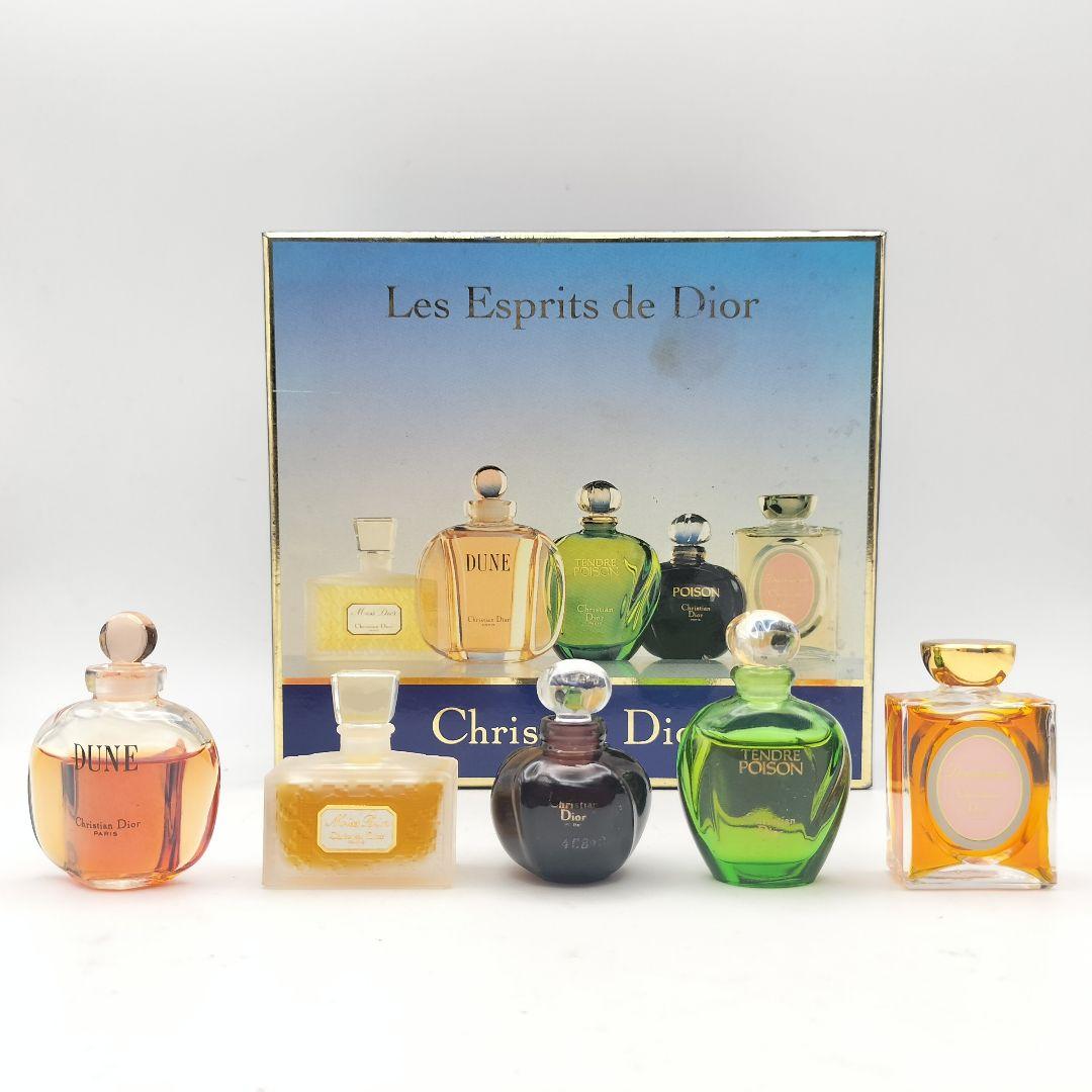 CHRISTIAN DIOR Miss Dior 香水セット 新品未使用 Christian Dior - 【未使用】Dior ミニ香水セットの通販 by