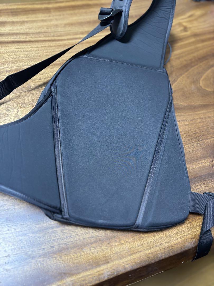美品　ARC'TERYX QUIVER アークテリクスクイバー