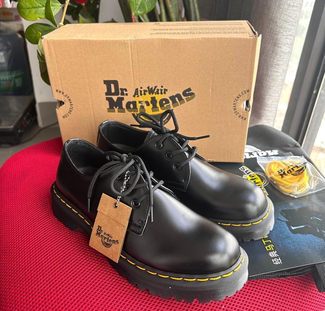 Dr.Martensドクターマーチン 1461 クラシック ロートップ 3