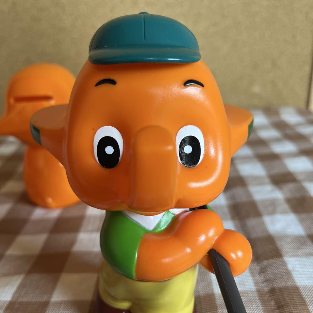 サトちゃん貯金箱2体 着せ替え服付き