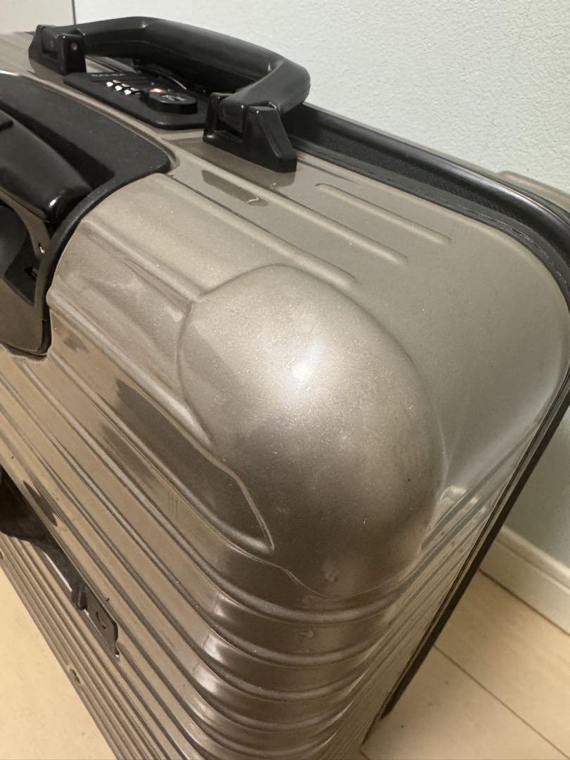 【美品】リモワ　サルサ　ビジネストローリー　機内持込可　TSA搭載 23L