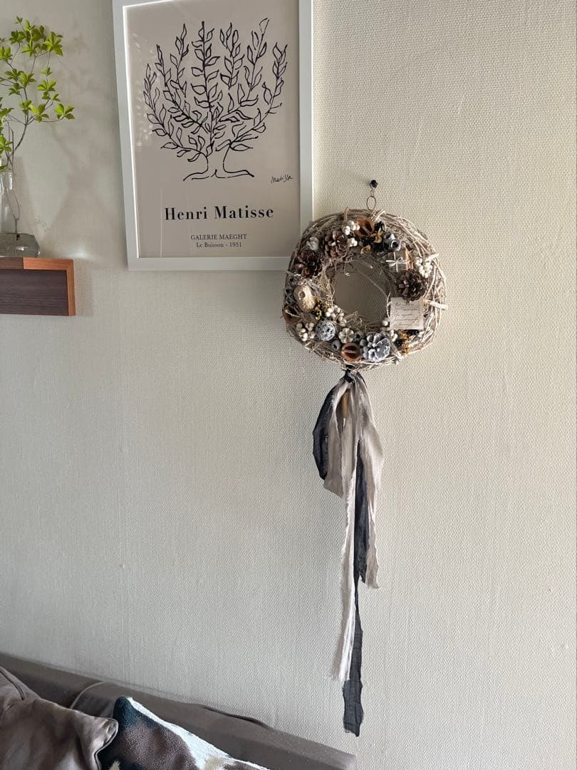 *森のフクロウと冬のリース*№674 メルカリ便 ラッピング *森のフクロウと冬のリース*№674 メルカリ便 ラッピング