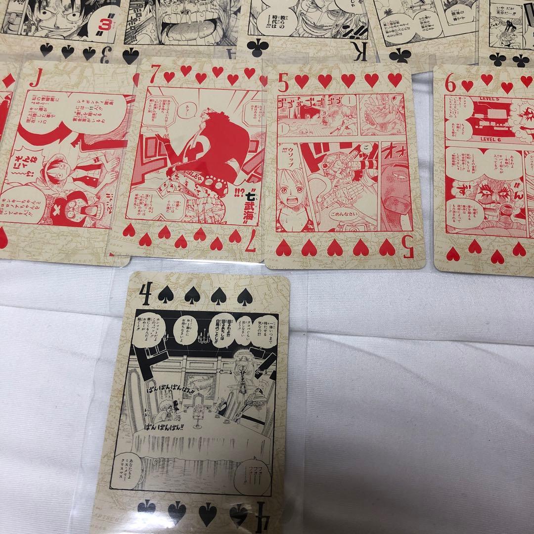 3Dカード とトランプ64枚やや傷や汚れあり
