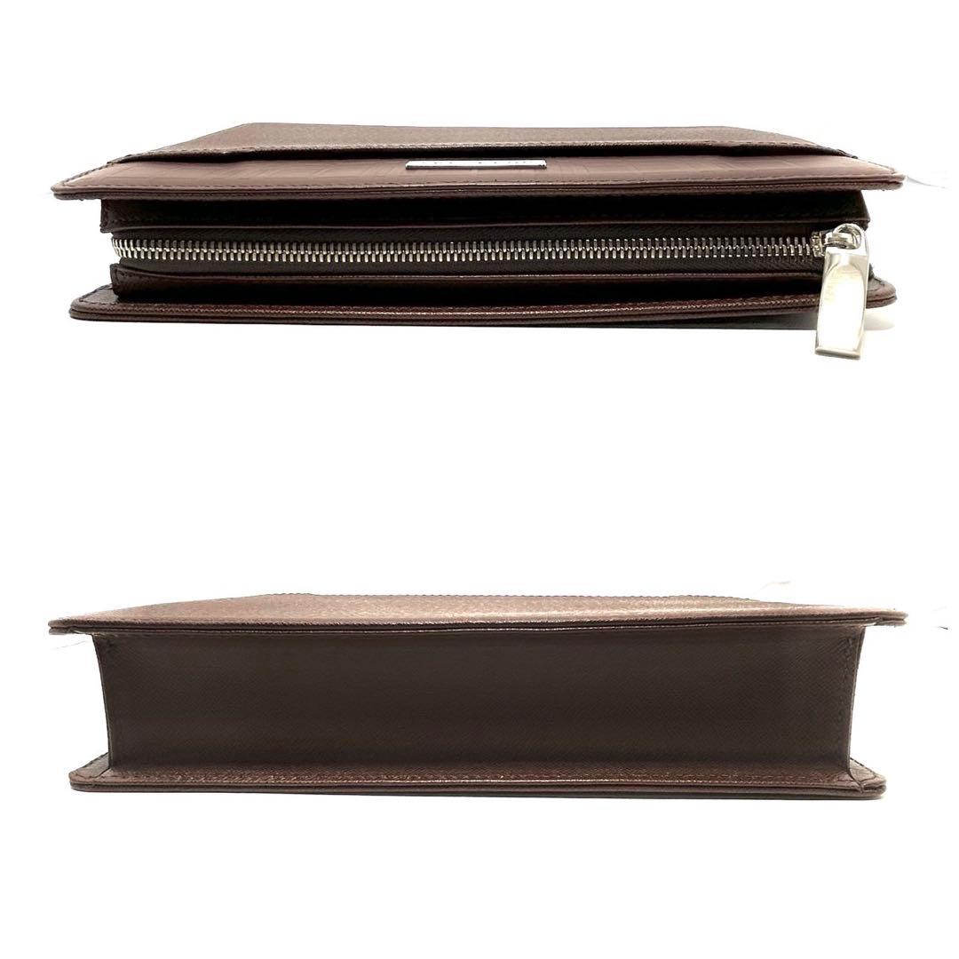 バーバリー セカンドバッグ クラッチバッグ ブラック レザー ノバチェック ロゴ