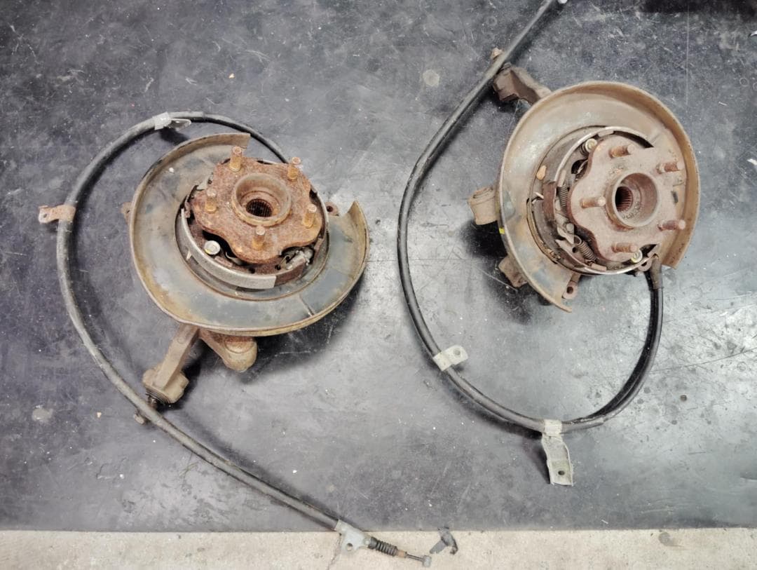 日産スカイライン GTS-tタイプＭ HCR32 リアハブナックル左右セット