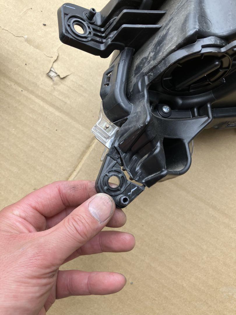 スペーシアカスタムMK53S ヘッドライト