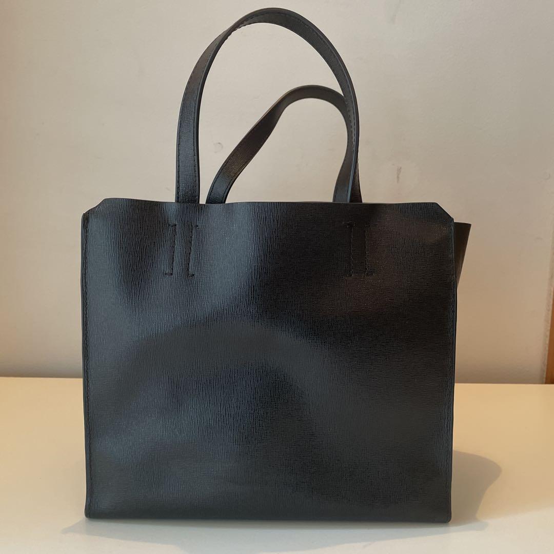 FURLA ブラックレザートートバッグ フルラ FURLA Furla トートバッグ CLASSIC レザー ハンドバッグ