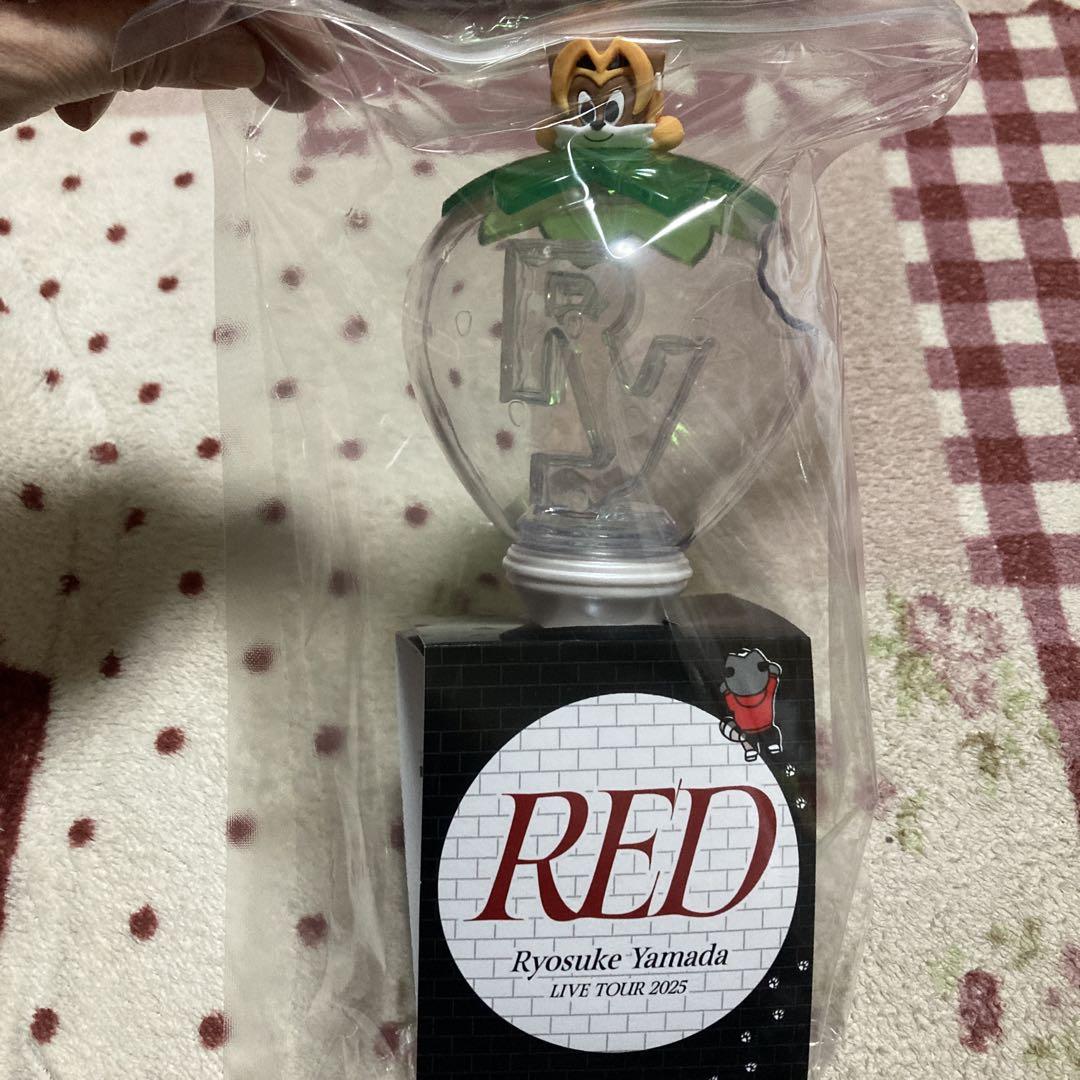 ペンライト　山田涼介　ライブツアー2025 RED 山田涼介 LIVE TOUR 2025 RED ペンライト - メルカリ