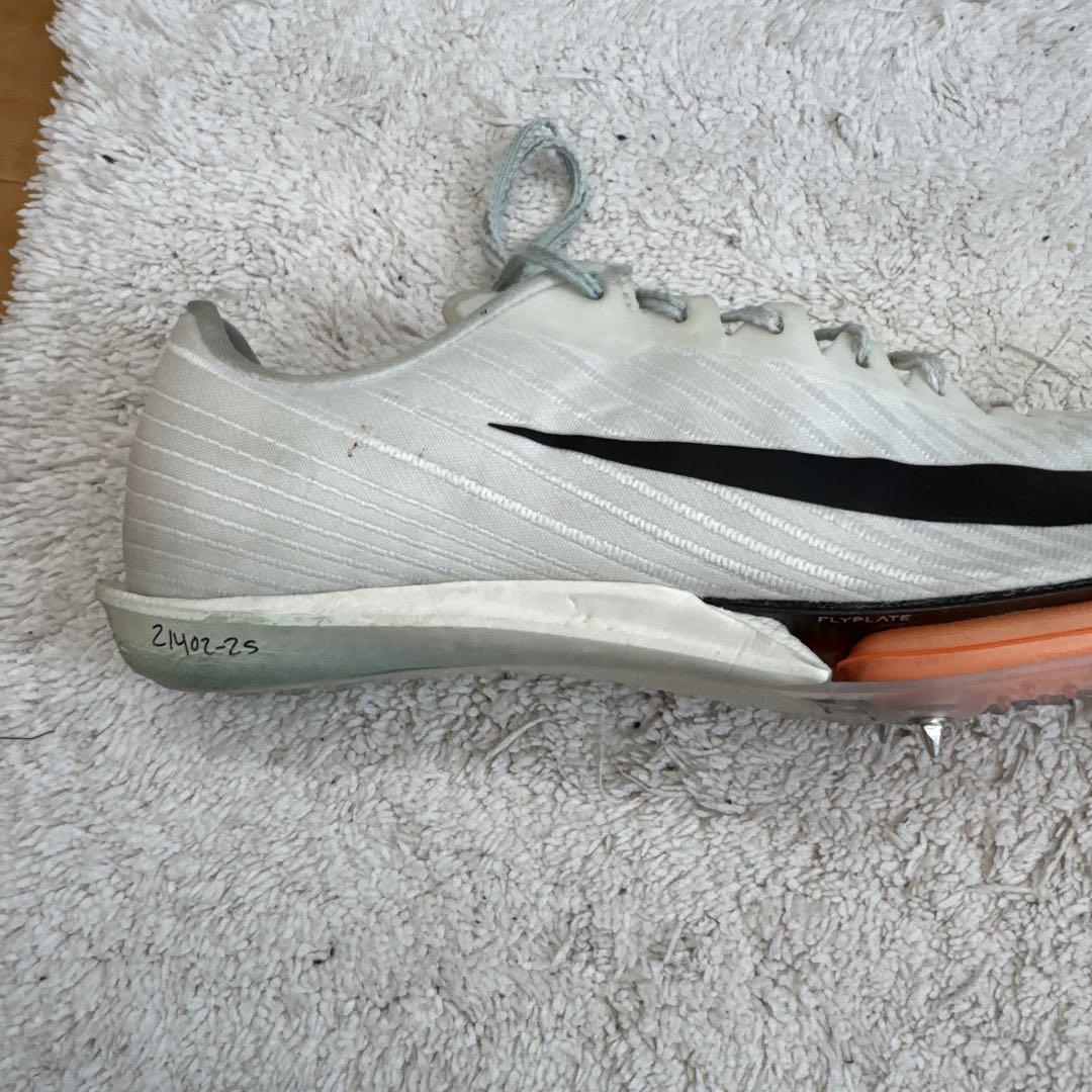 Nike マックスフライ2　スパイクシューズ 左足、左側パンク　26センチ