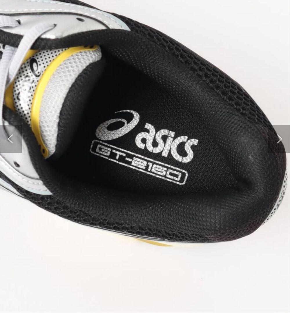 シャニ様 ASICS