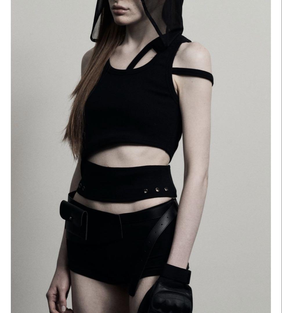 PIARCHE MESH HOOD SLEEVELESS_BLACK