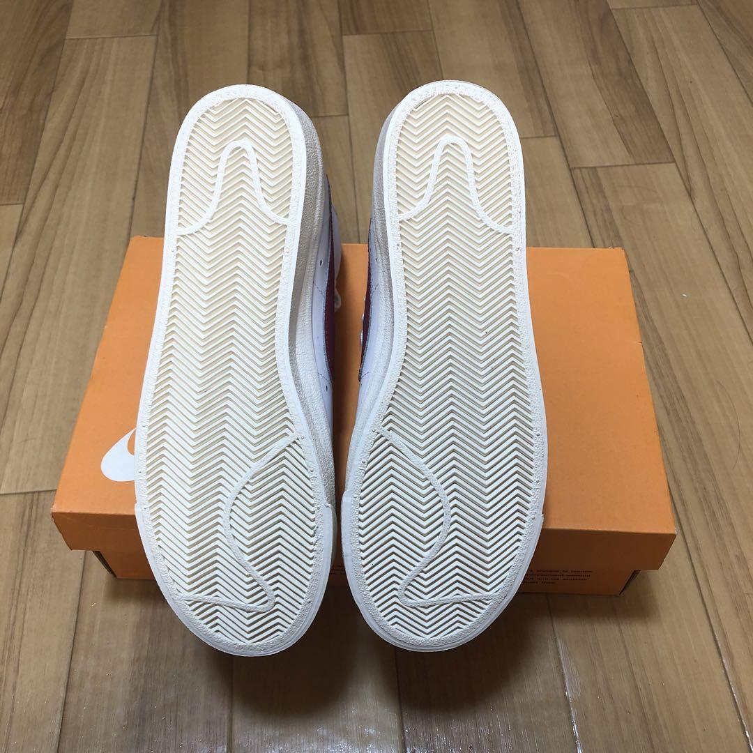 Nike Blazer Mid 77 VNTG ホワイト/バーガンディ