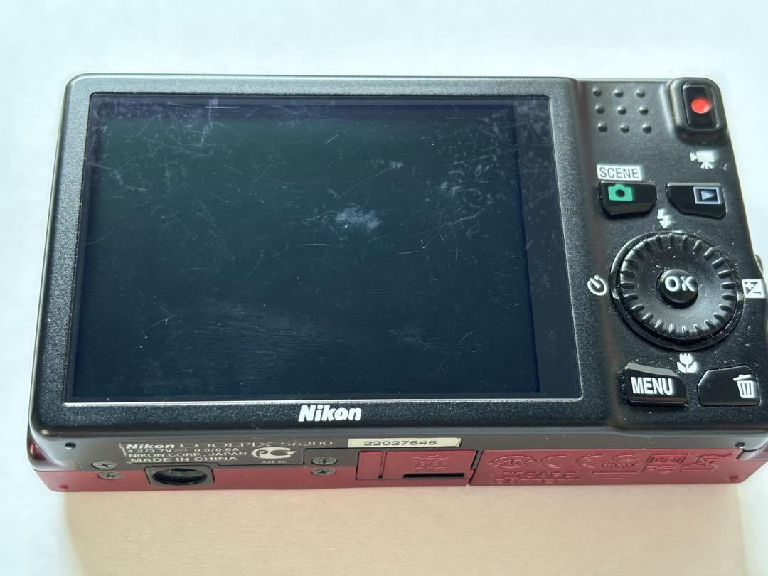 Nikon COOLPIX S6200 コンパクトデジタルカメラ