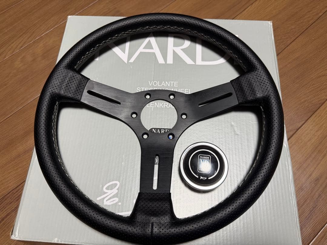 NARDIステアリング　33