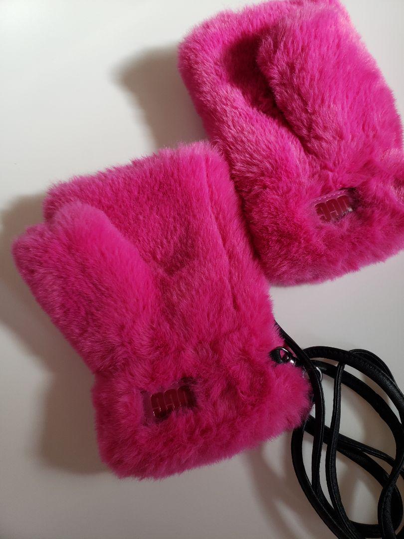UGG　手袋(ミトン)