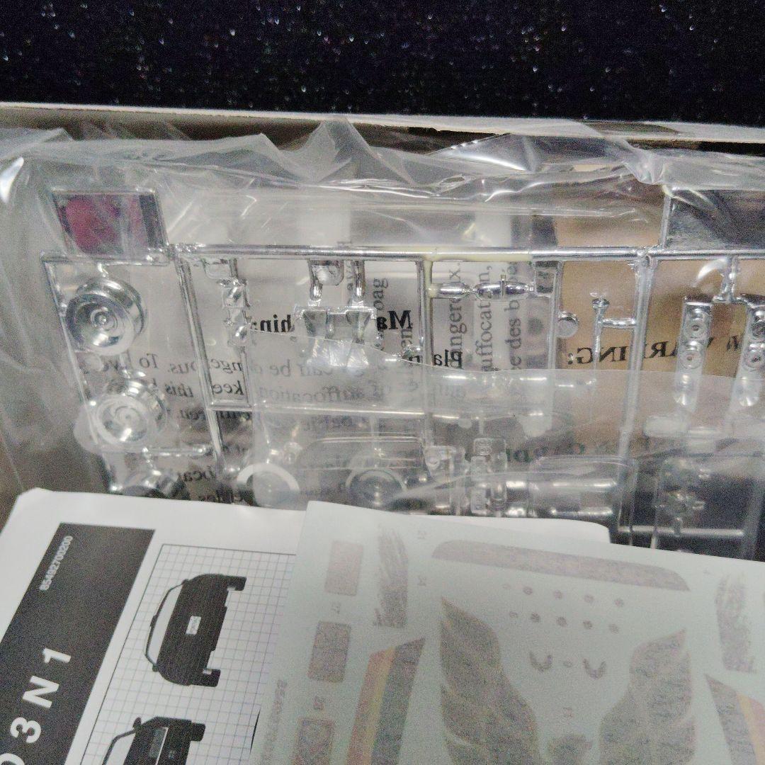 78 Pontiac Firebird プラスチックキット 1:24 レベル - メルカリ