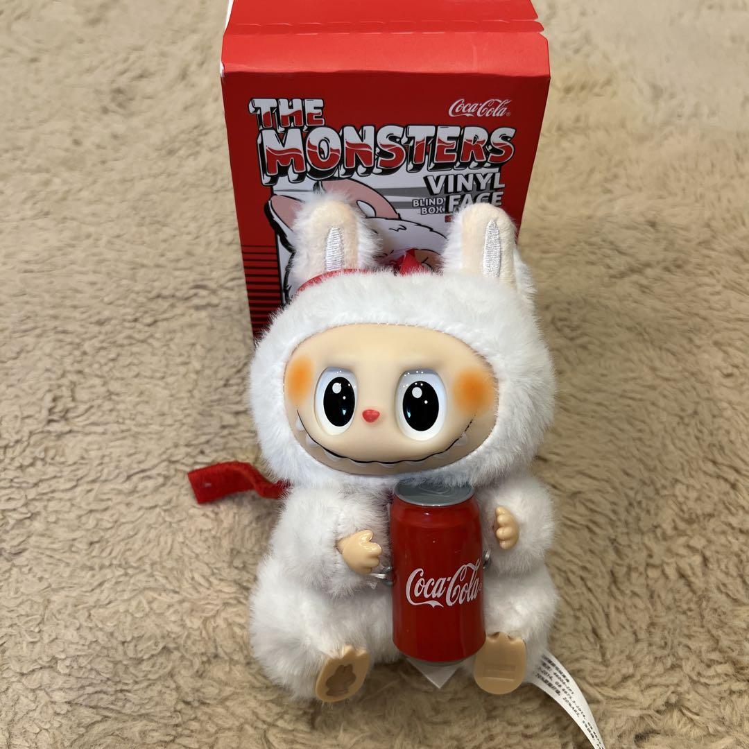 人気 ブランド 服をチェック - 最新トレンドファッション Coca-Cola The Monsters ぬいぐるみ - メルカリ アイドル