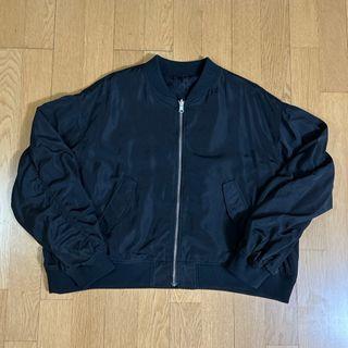 ブラック ジップアップ ボンバージャケット