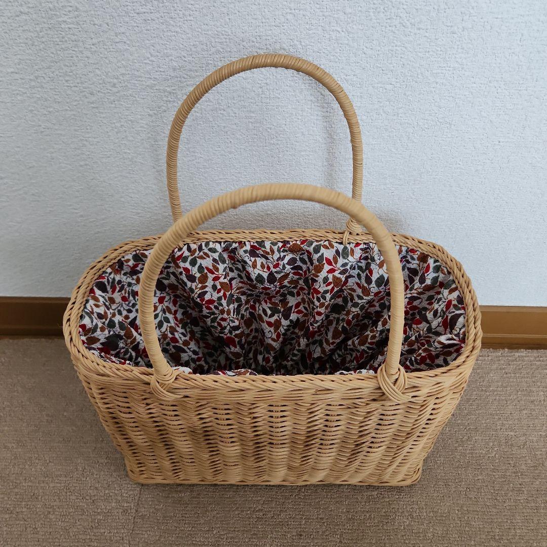 ハンドメイド　かごバック　ラタン