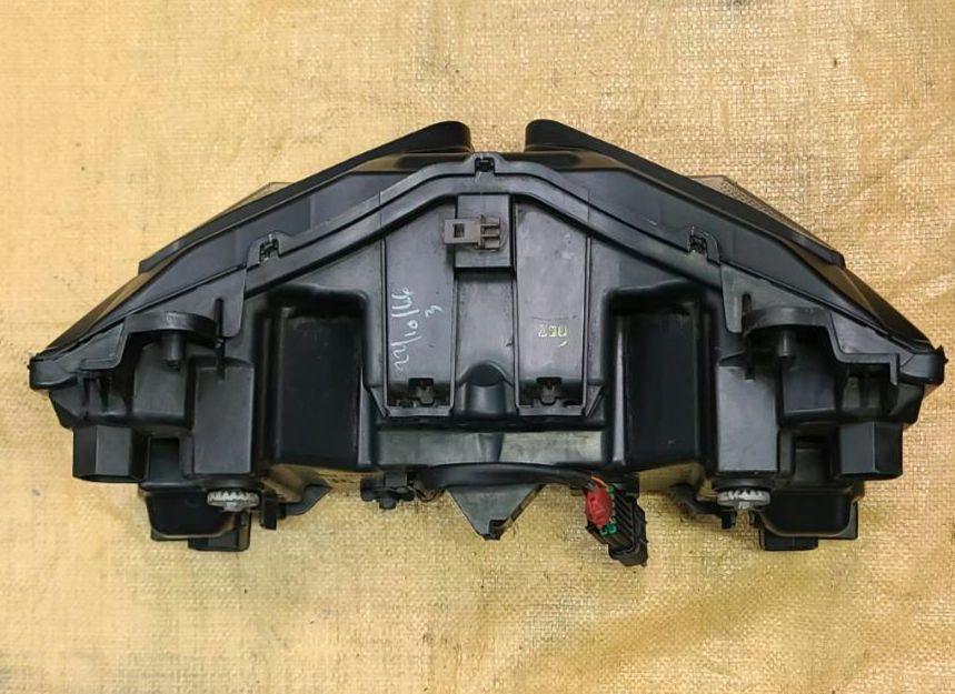 ホンダCBR250RR ヘッドライトヘッドランプ